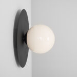 Seinalamp SKIVA BALL M must Sisustus Homewell 9