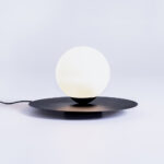 Laualamp SKIVA BALL M must Laualambid Homewell 10