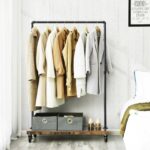 Riidepuu 160×104.5×40 cm, must, retro värv Riiulid