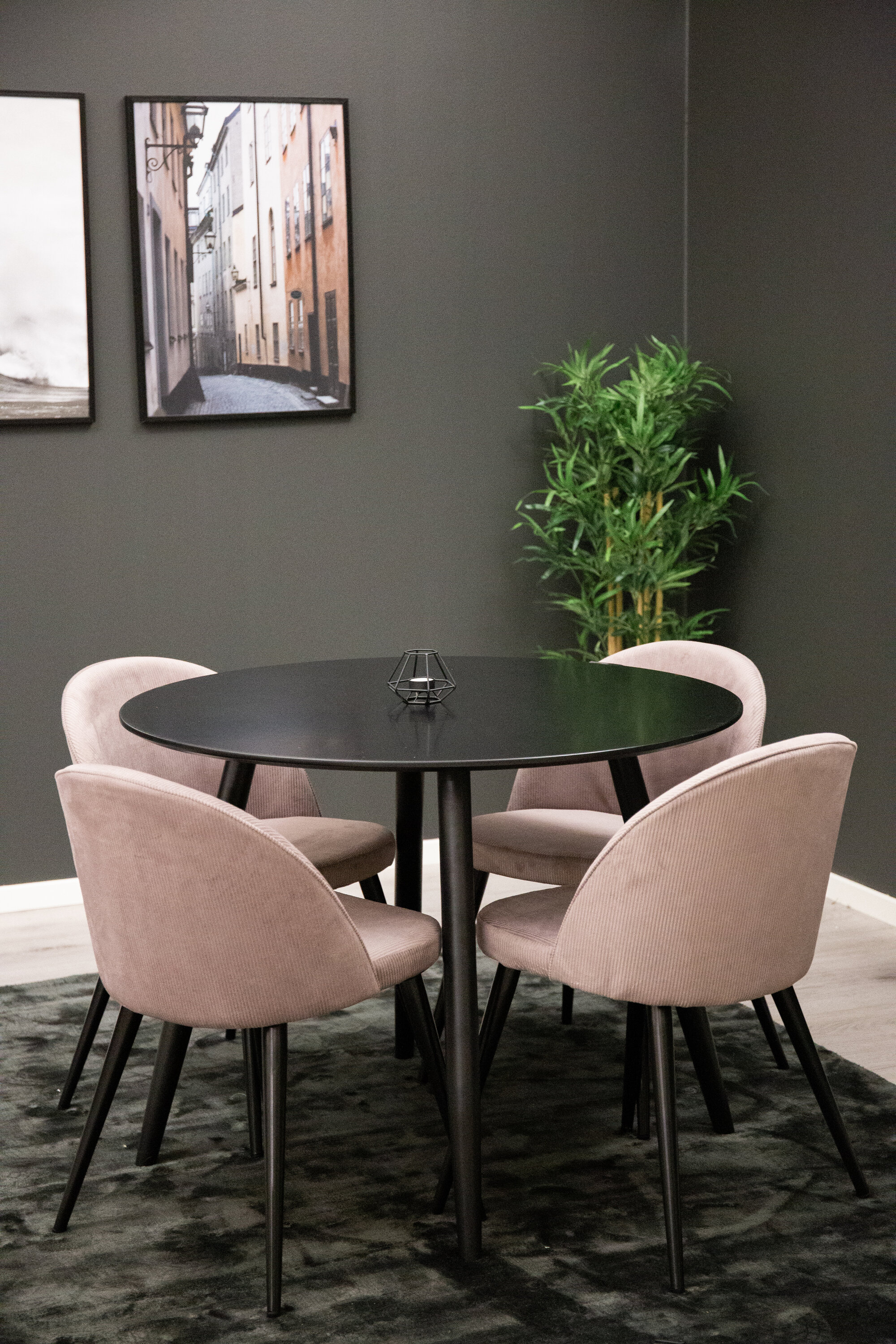 Söögikomplekt Plaza koos toolidega Velvet Söögilauakomplektid Homewell