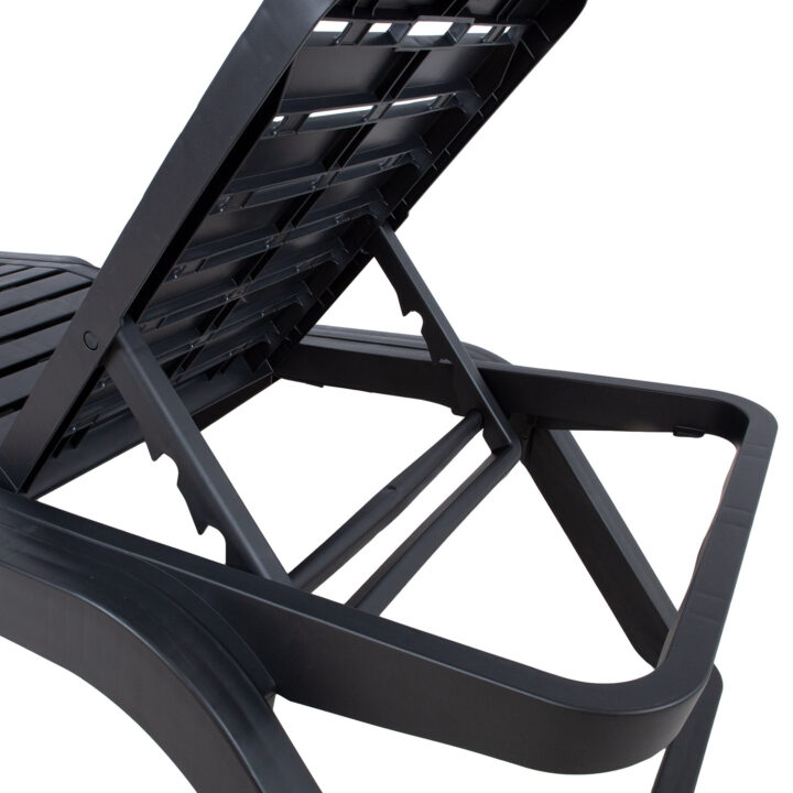 Lamamistool SCIROCCO 71x187xH44cm, tumehall, plastik Lamamistoolid ja päevitustoolid Esilehe tooted