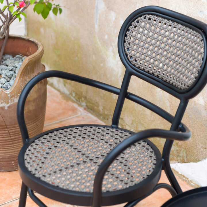 Tool BOLGHERI must 56x62xH83cm, alumiiniumraam, plastikpunutis Aiatoolid ja aiapingid Aiatoolid ja aiapingid