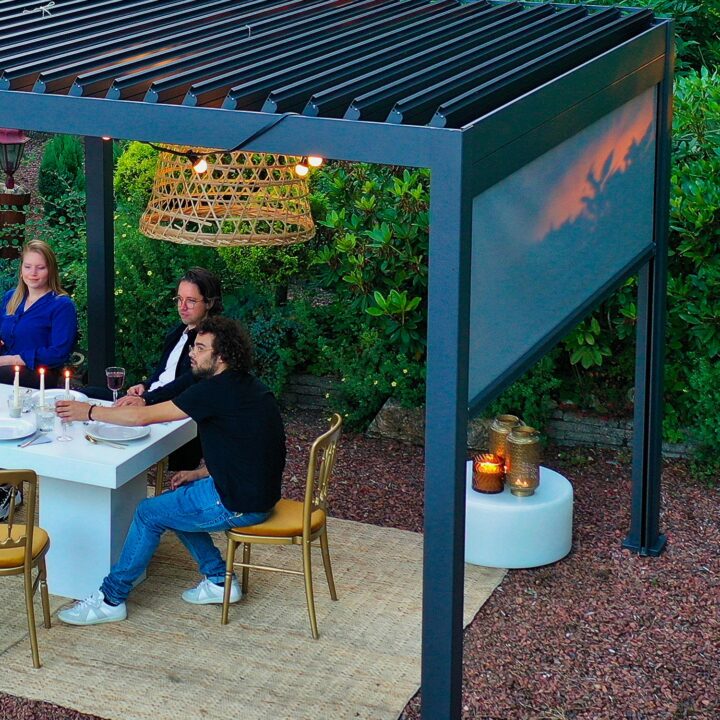Ruloosein varikatusele MIRADOR-111 4m, hall Varikatused ja aiatelgid HORECA
