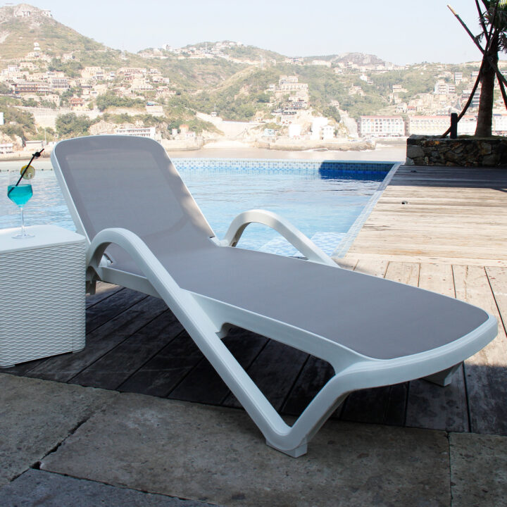 Lamamistool RESORT beež plastik Lamamistoolid ja päevitustoolid G03-100 Lamamistoolid ja päevitustoolid