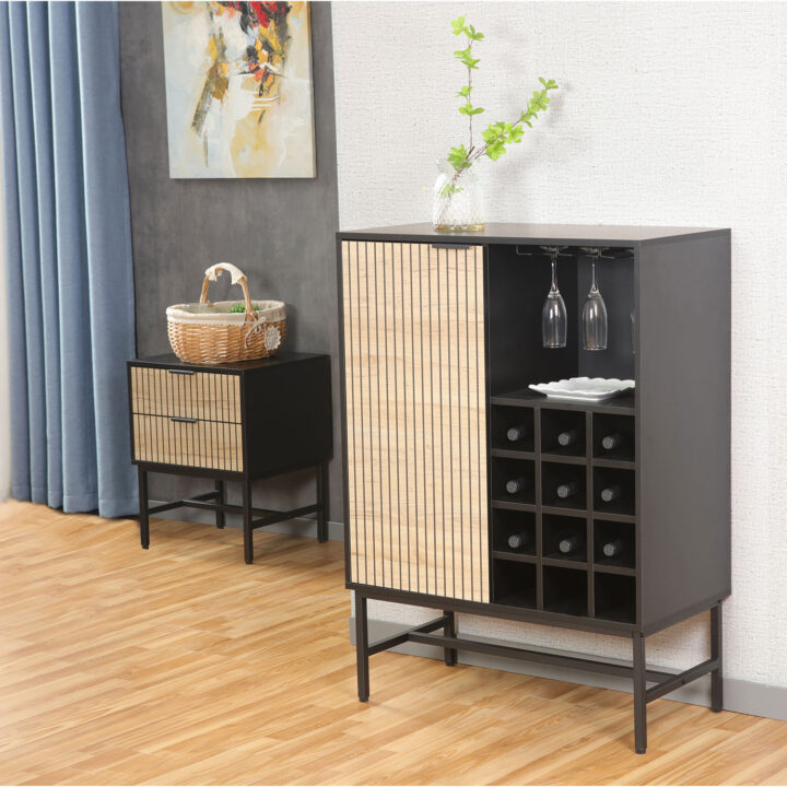 Kapp HELVE 80x40xH110cm Elutoamööbel