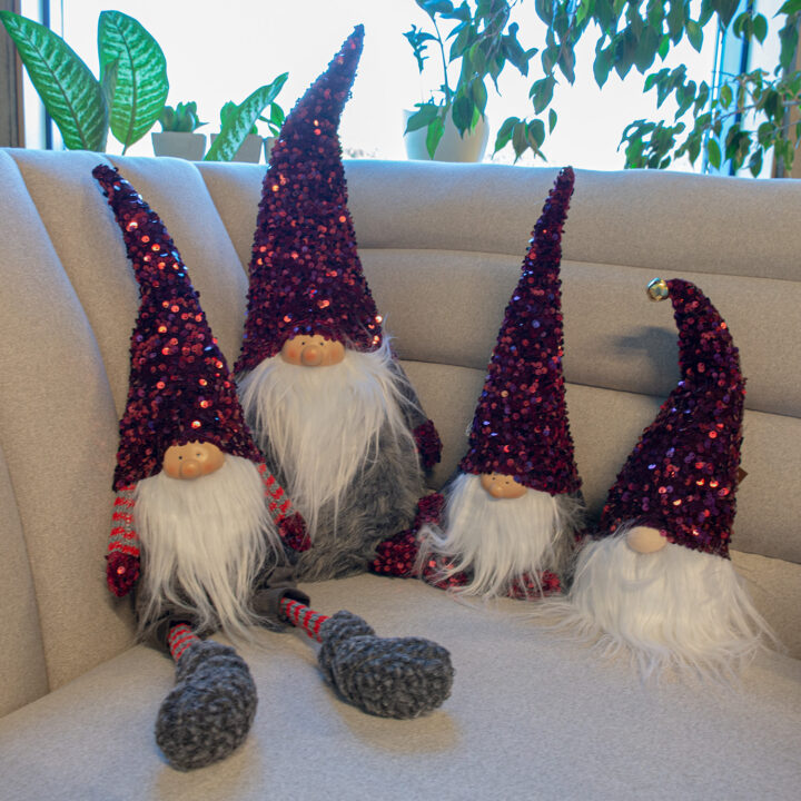 Päkapikk valgusega BOB, punane glitter müts, H28cm Jõulud Jõulukaunistused