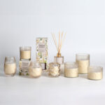 Lõhnaküünal klaasis NATURE GREEN H9,2cm, French Pear & Freesia Küünlad H11-100 Küünlad