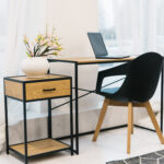 Öökapp SEAFORD 42x35xH63cm, sahtliga, materjal: lamineeritud mööbliplaat, värvus: tamm, raam: must metall Elutoamööbel ACTONA