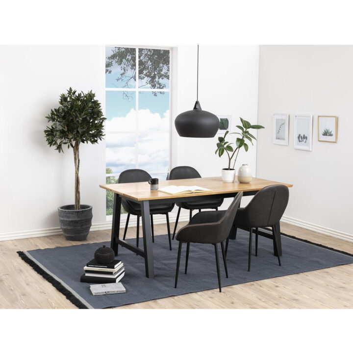 Tool CANDIS 60×57,5xH85cm, iste ja seljatugi: kunstnahk, värvus: hall, oranžid õmblused, jalad: metall, värvus: must Söögilauatoolid, taburetid, pingid ACTONA