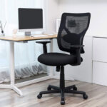 Kontoritool 68x67x(100.5-112.5)cm, must Kontoritoolid