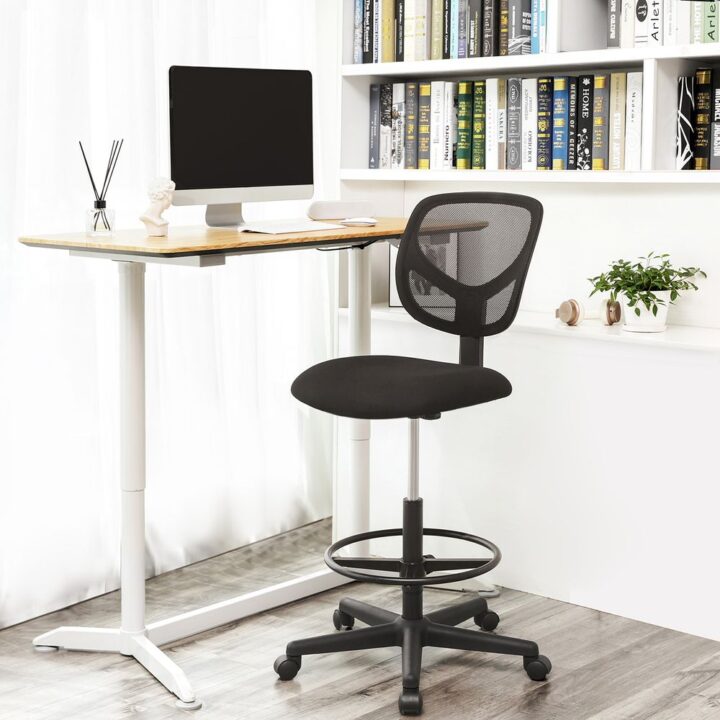 Joonistustool 64x64x(97-117) cm, must Kontoritoolid
