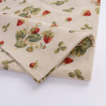 Linik HOLLY 43x116cm, maasikad Sisustustekstiil Laudlinad ja linikud