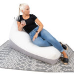 Kott-tool LAMB BAG, 130x80x20/70cm, valge/helehall, 100% polüester, kangas 323/321 Põrandapadjad, kott-toolid Põrandapadjad, kott-toolid