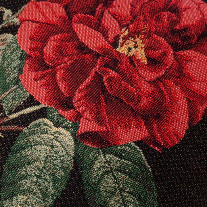 Padi HOLLY ROSE, 45x45cm, elegantne roos/must, 50%puuvill, 50%polüester, kangas-331/289. Dekoratiivpadjad Dekoratiivpadjad