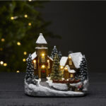 Jõuludekoratsioon CHURCHVILLE 19x13xH18cm, küla LED-valgusega, värviline, taimer 6h Jõulud Jõulukaunistused
