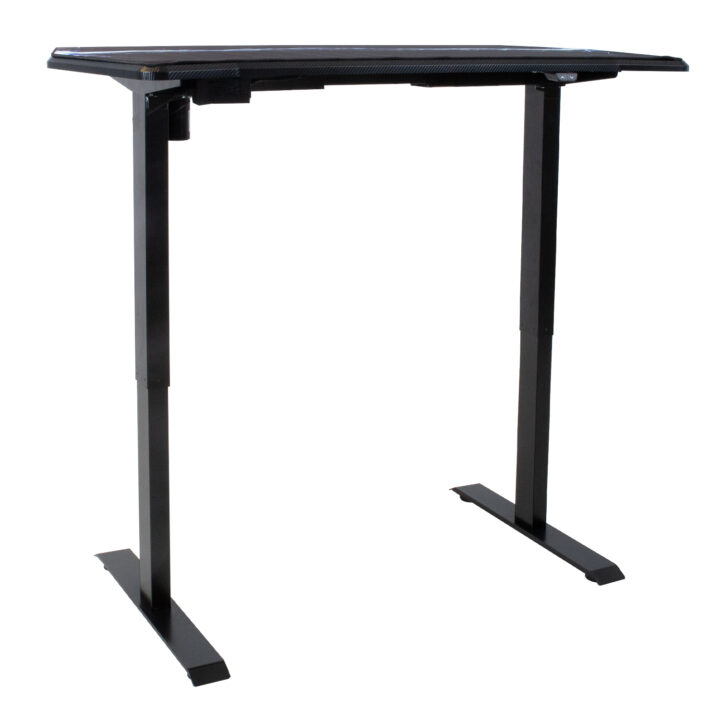 Mängurilaud GAMER 1-mootoriga 140x70cm, hiirematiga, must, puitlaastplaat Kontorimööbel O02-100 Reguleeritavad töölauad